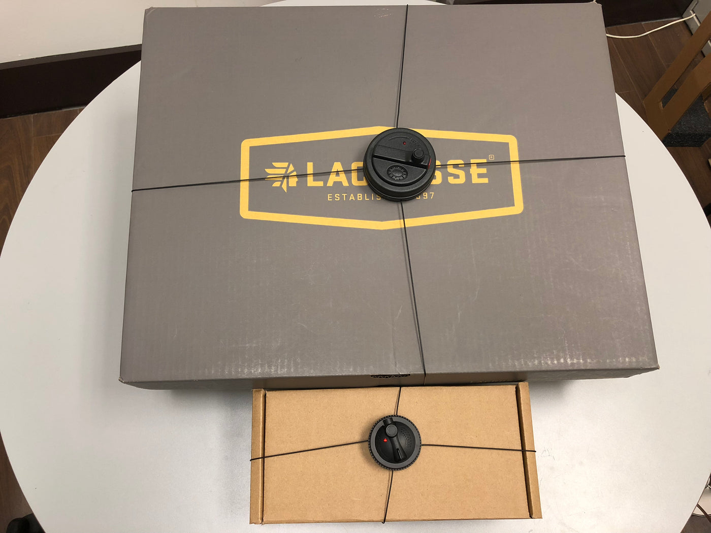 Spider Tag Self Alarming BOX Wrap - ( RF8.2MHZ & AM58KHZ ), AVAILABLE IN LARGE AND SMALL SIZE. BEST ANTI SHOPLIFTING SOLUTION FOR BOXES.